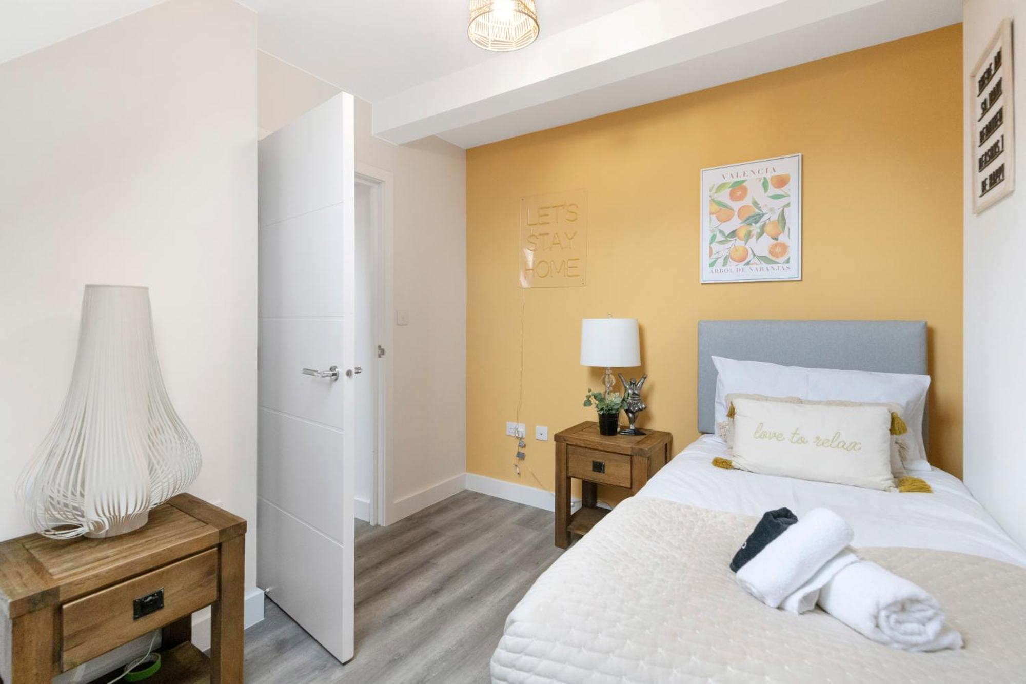 Ipswich Town Center Gem Sleep 5 Apartment Bagian luar foto