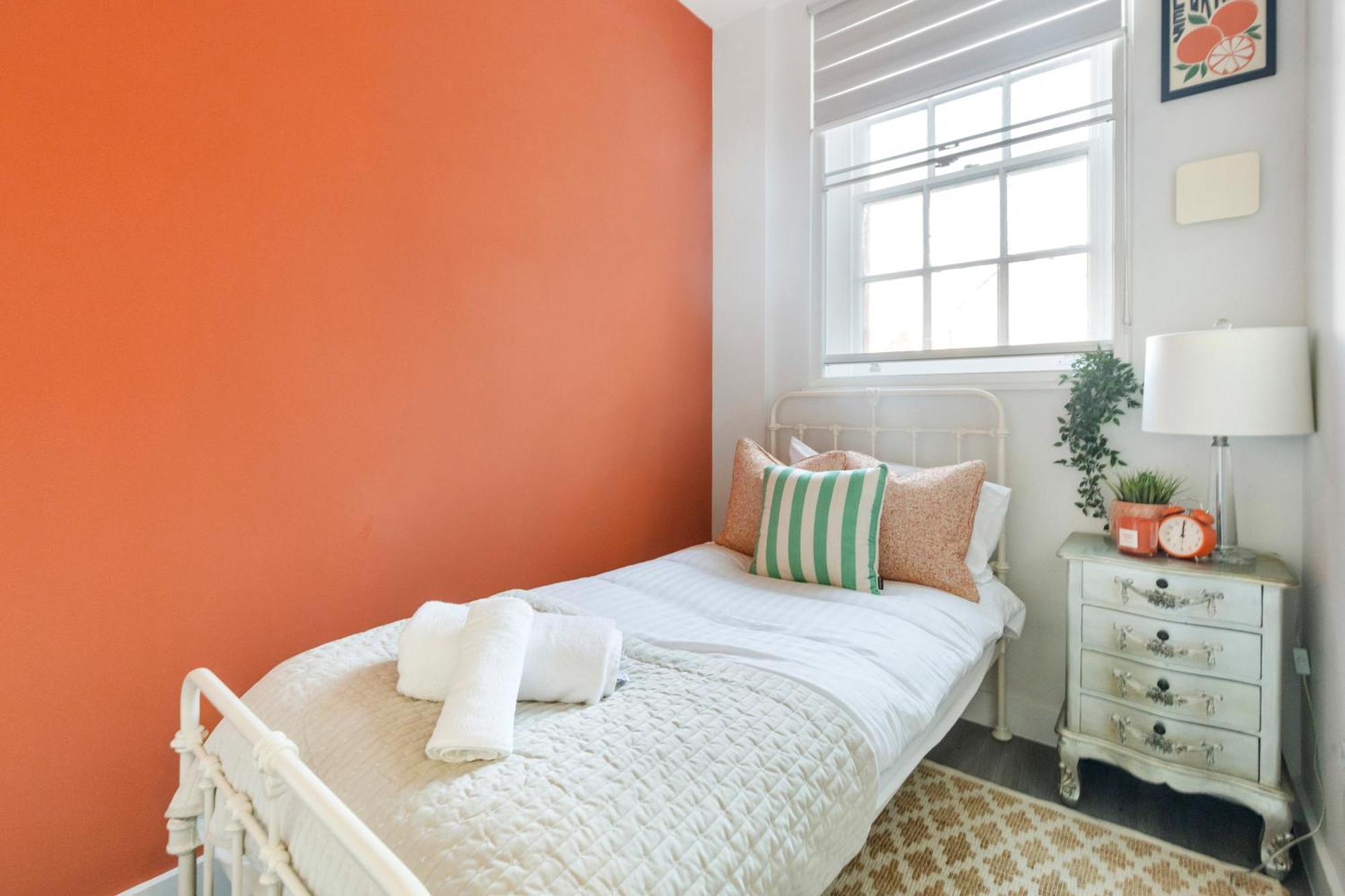 Ipswich Town Center Gem Sleep 5 Apartment Bagian luar foto
