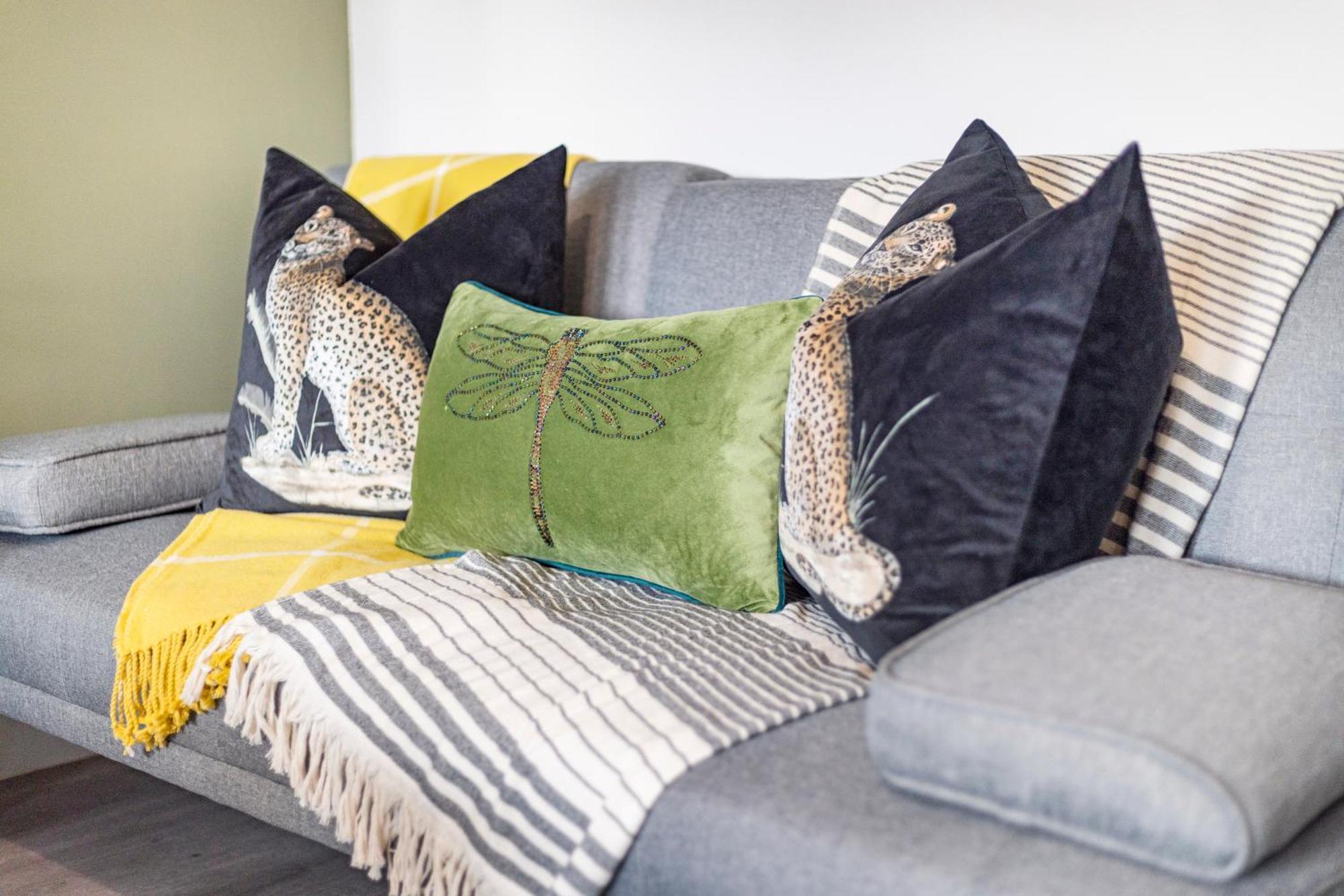 Ipswich Town Center Gem Sleep 5 Apartment Bagian luar foto