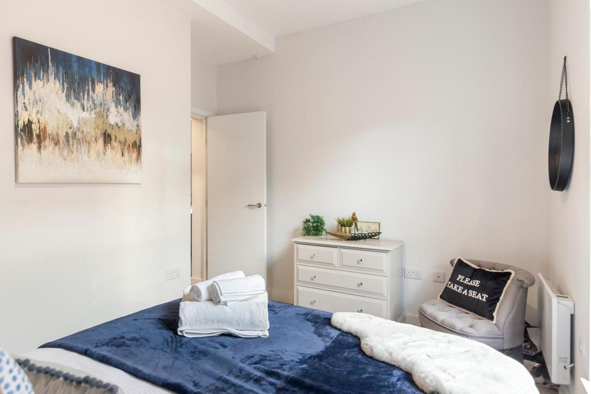Ipswich Town Center Gem Sleep 5 Apartment Bagian luar foto